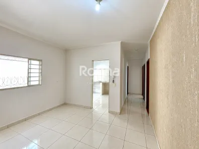 Casa com 3 Quartos à venda, 194m² no Cidade Jardim, Uberlândia