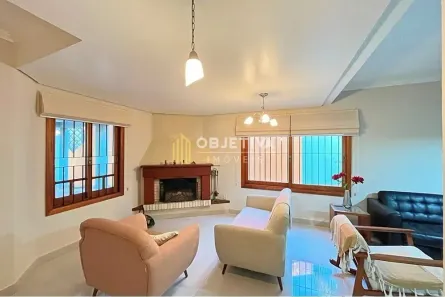 Casa com 3 Quartos à venda, 215m² no Espírito Santo, Porto Alegre