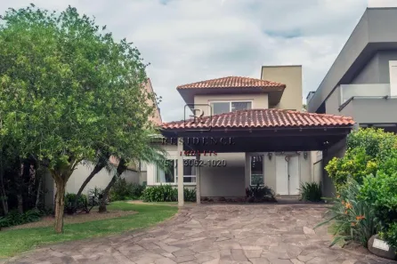 Sobrado com 3 Quartos à venda, 294m² no Belém Novo, Porto Alegre