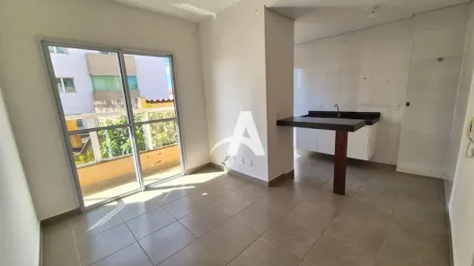 Apartamento com 2 Quartos para alugar, 52m² no Granada, Uberlândia