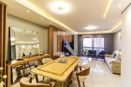 Apartamento com 3 Quartos à venda, 135m² no Vila Regente Feijó, São Paulo
