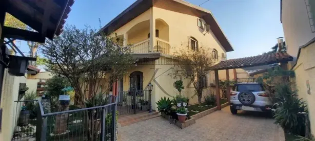 Imóvel Comercial com 4 Quartos à venda, 248m² no Jardim Satélite, São José dos Campos