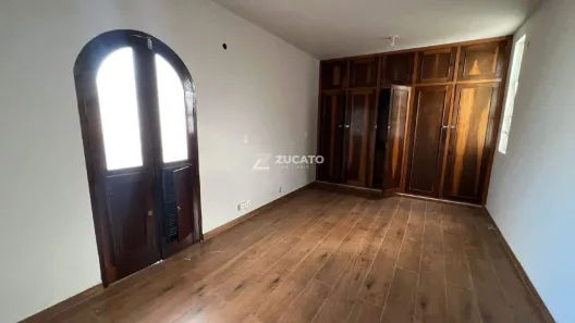 Casa com 3 Quartos para alugar, 10m² no Centro, Uberaba