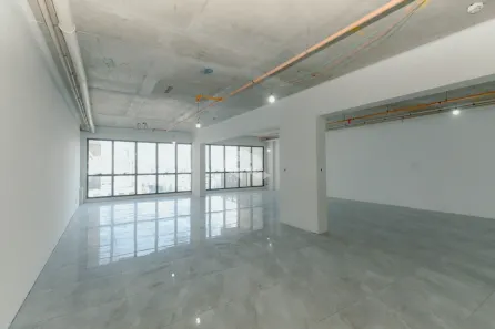 Sala Comercial à venda, 114m² no Cristo Redentor, Porto Alegre