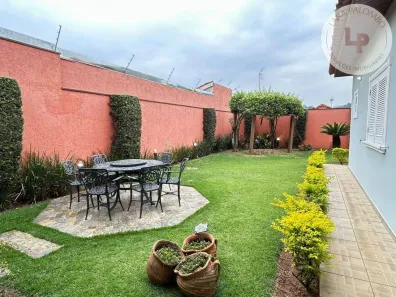 Casa com 3 Quartos à venda, 245m² no Vila Rio Branco, Jundiaí