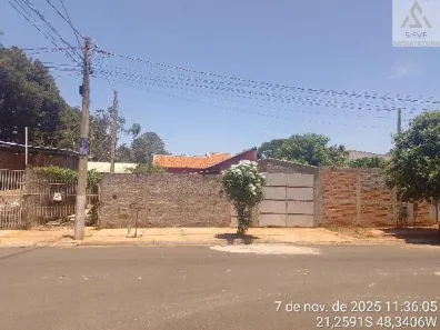 Casa com 2 Quartos à venda, 200m² no Planalto Verde I, Jaboticabal