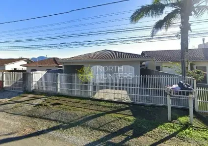 Casa com 4 Quartos à venda, 210m² no Vila Nova, Joinville