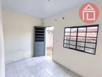 Casa com 1 Quarto para alugar, 40m² no Jardim Santa Rita de Cássia, Bragança Paulista