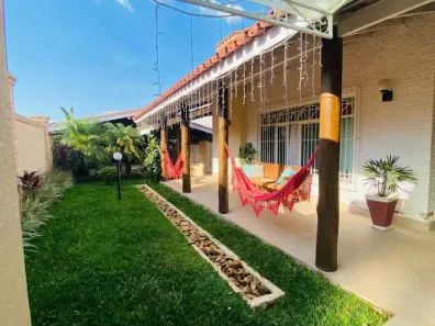 Casa com 3 Quartos à venda, 196m² no Jardim Tapajós, Atibaia