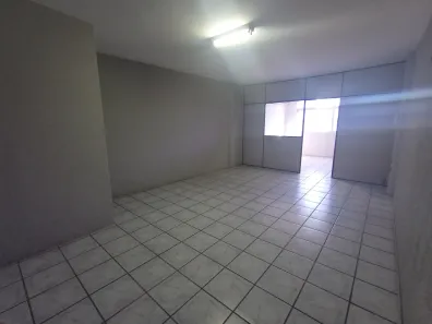 Sala Comercial para alugar, 36m² no Joaquim Távora, Fortaleza