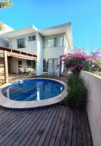 Casa com 4 Quartos à venda, 280m² no Novo Cavaleiro, Macaé
