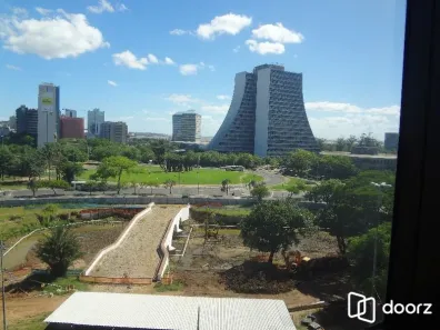 Sala Comercial com 2 Quartos à venda, 65m² no Centro Histórico, Porto Alegre