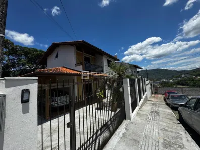 Casa com 4 Quartos à venda, 200m² no Potecas, São José