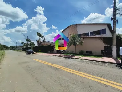Sobrado com 3 Quartos à venda, 240m² no Setor Jaó, Goiânia