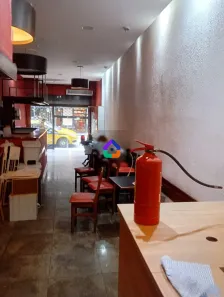 Ponto Comercial para alugar, 300m² no Catete, Rio de Janeiro