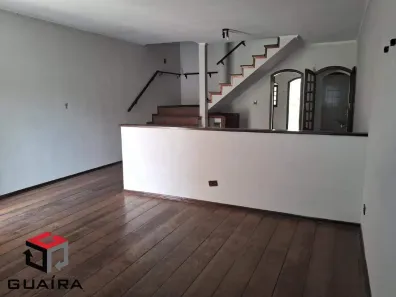 Sobrado com 3 Quartos à venda, 226m² no Parque Jaçatuba, Santo André