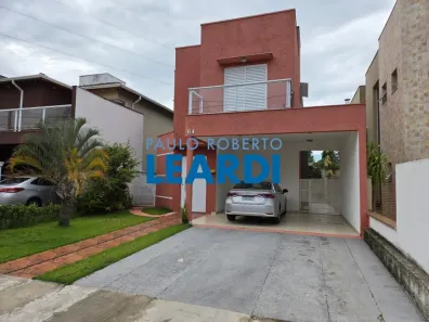 Casa de Condomínio com 3 Quartos à venda, 188m² no Fazenda Rodeio, Mogi das Cruzes