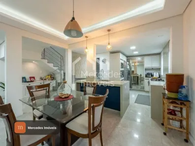 Casa com 4 Quartos à venda, 231m² no Fazenda, Itajaí