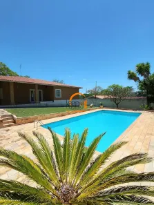 Casa com 3 Quartos para alugar, 200m² no Alpes de Atibaia, Atibaia