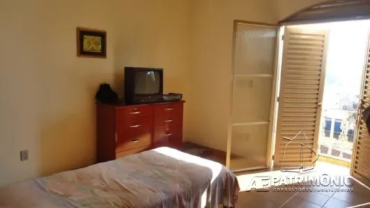 Casa com 2 Quartos à venda, 230m² no Jardim Simus, Sorocaba