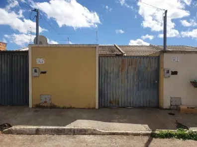 Casa com 2 Quartos à venda, 150m² no Vila Guará, Luziânia