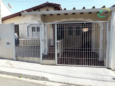 Casa com 3 Quartos à venda, 190m² no Jardim García, Campinas