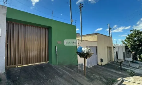 Casa com 2 Quartos para alugar, 150m² no Residencial Recanto do Bosque, Goiânia