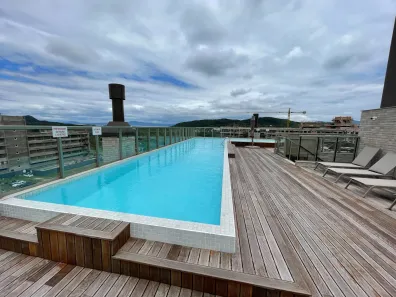 Apartamento com 3 Quartos para alugar, 131m² no Jurerê Internacional, Florianópolis
