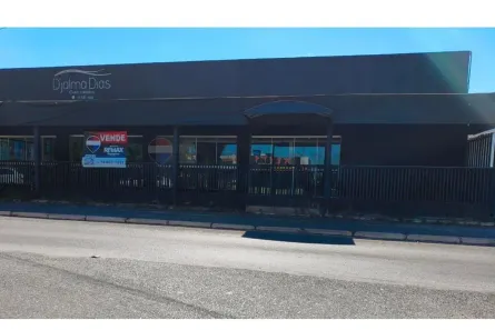 Imóvel Comercial à venda, 223m² no Guará II, Brasília