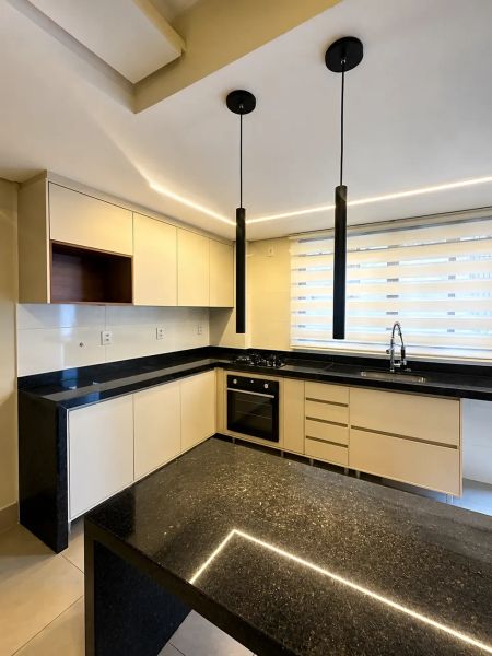 Apartamento com 2 quartos — Savassi, Belo Horizonte