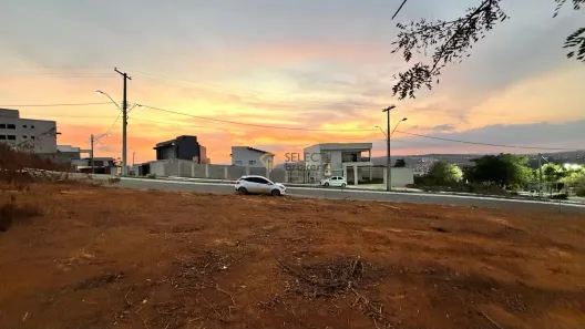 Lote/Terreno à venda, 300m² no Brisa do Vale, Colatina