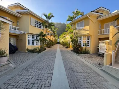 Casa de Condomínio com 4 Quartos à venda, 130m² no Bairro de Juquehy, São Sebastião