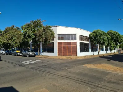 Ponto Comercial para alugar, 1300m² no Santana, Rio Claro