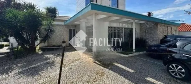 Imóvel Comercial com 8 Quartos para alugar, 424m² no Cambuí, Campinas