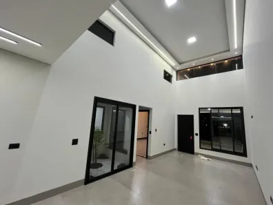 Casa com 3 Quartos à venda, 183m² no Jardim Iguaçu, Maringá