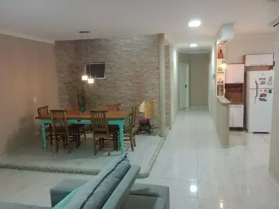 Casa com 3 Quartos à venda, 197m² no Capela, Vinhedo