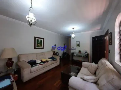 Sobrado com 3 Quartos à venda, 226m² no Jardim Peri Peri, São Paulo