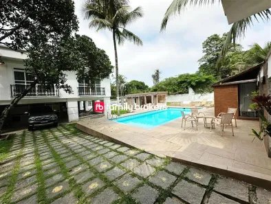 Casa com 6 Quartos à venda, 669m² no Vargem Pequena, Rio de Janeiro
