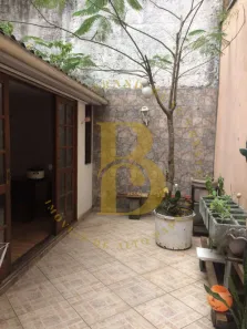 Casa com 3 Quartos à venda, 240m² no Jardim Monte Kemel, São Paulo