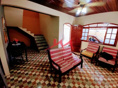 Casa com 2 Quartos à venda, 110m² no Monjolos, São Gonçalo