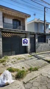Sobrado com 3 Quartos à venda, 89m² no Vila Valença, São Vicente