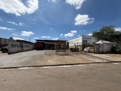 Galpão/Depósito/Armazém à venda, 223m² no São Francisco, Goiânia