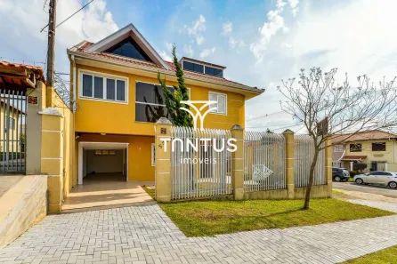 Sobrado com 4 Quartos à venda, 260m² no Fanny, Curitiba