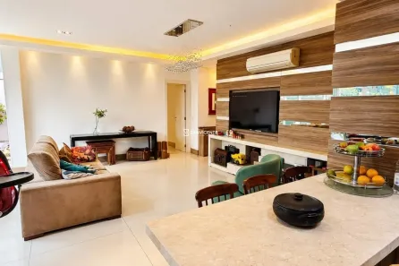Apartamento com 3 Quartos para alugar, 190m² no Jardim do Salso, Porto Alegre