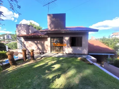 Casa com 3 Quartos à venda, 245m² no Vila Nova, Novo Hamburgo