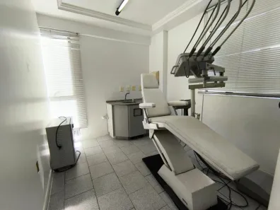 Sala Comercial para alugar, 113m² no Centro, Florianópolis