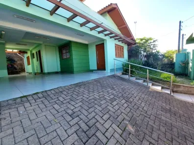 Casa com 5 Quartos para alugar, 153m² no Solar do Campo, Campo Bom