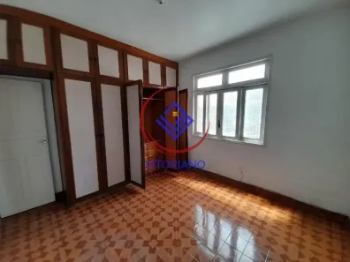 Casa com 2 Quartos à venda, 79m² no Centro, Nilópolis