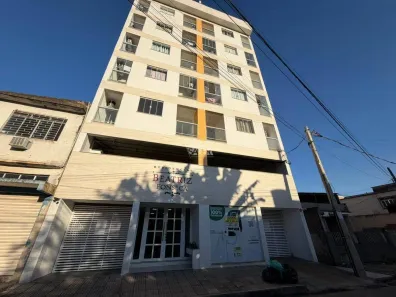 Apartamento com 2 Quartos para alugar, 70m² no Vila Mury, Volta Redonda