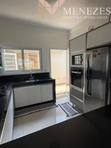 Casa com 3 Quartos à venda, 250m² no Jardim Primavera, Franca